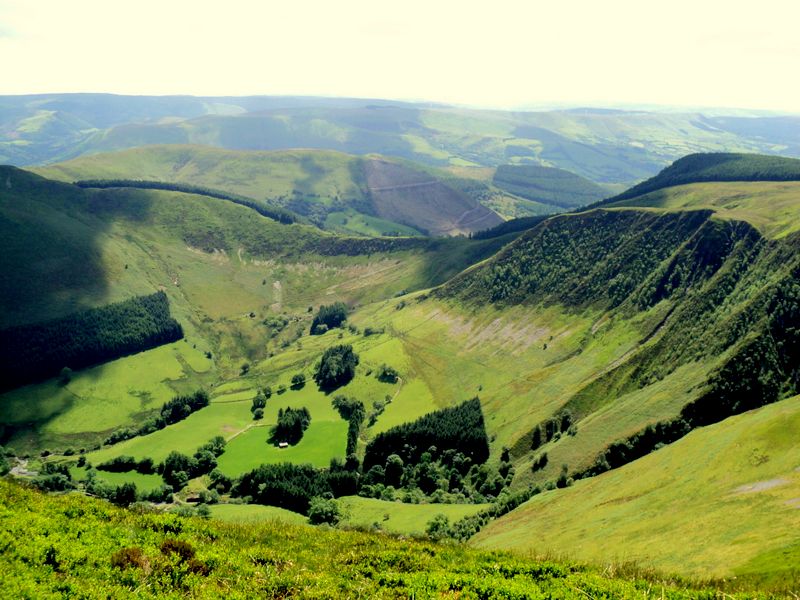 Looking back at Bwlch Siglen from Maesglase