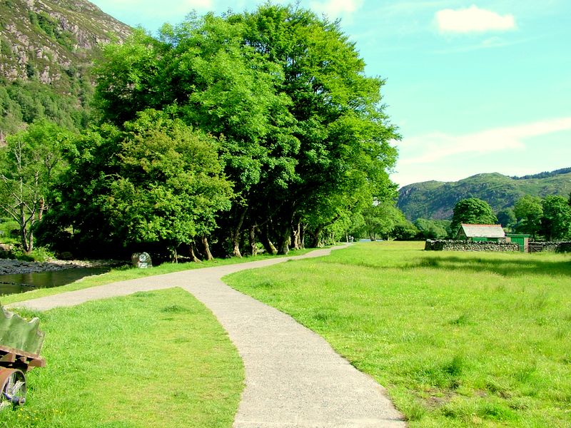 Riverside path to Beddgelert